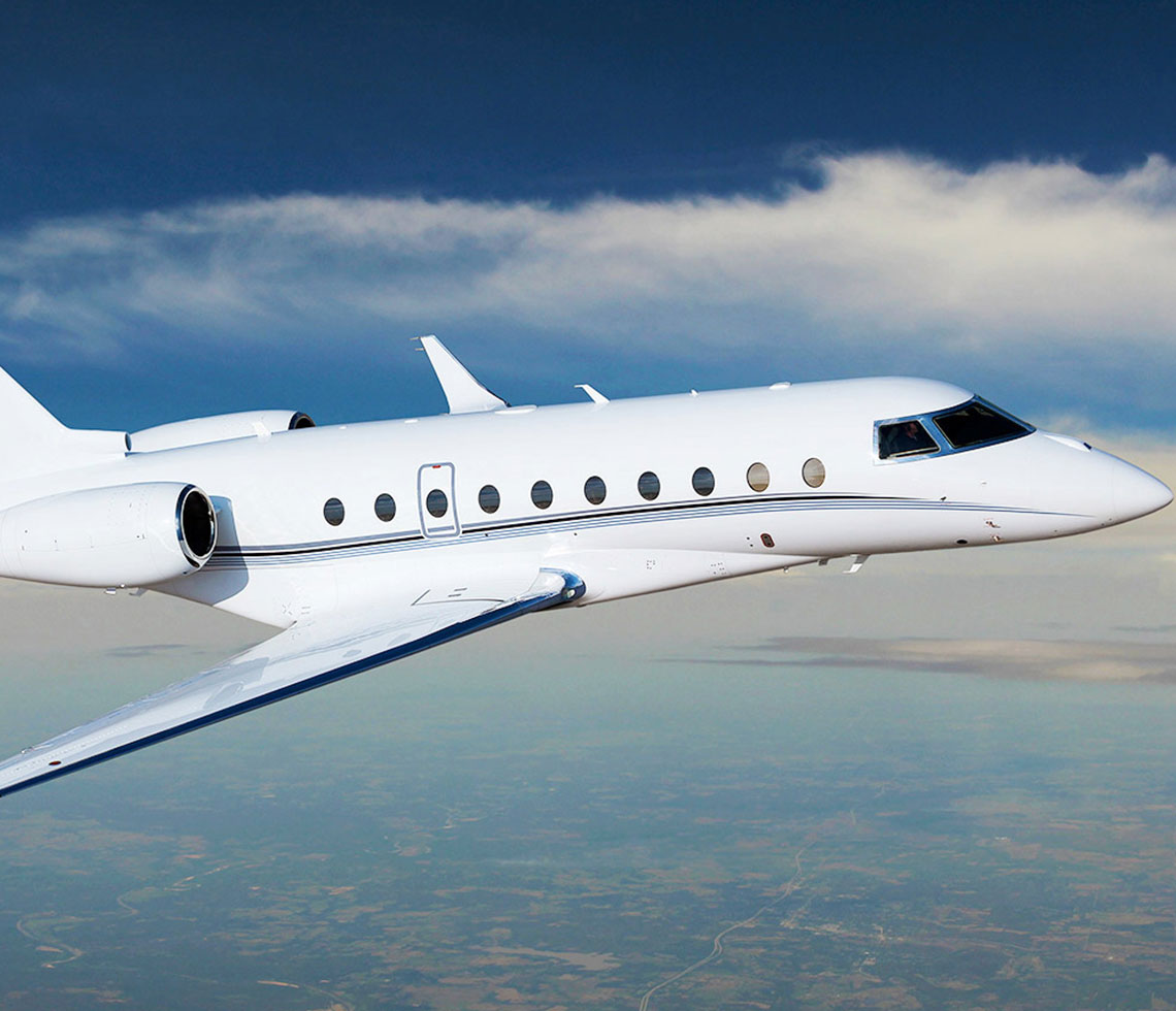 Gulfstream G280 private jet charter flight in air